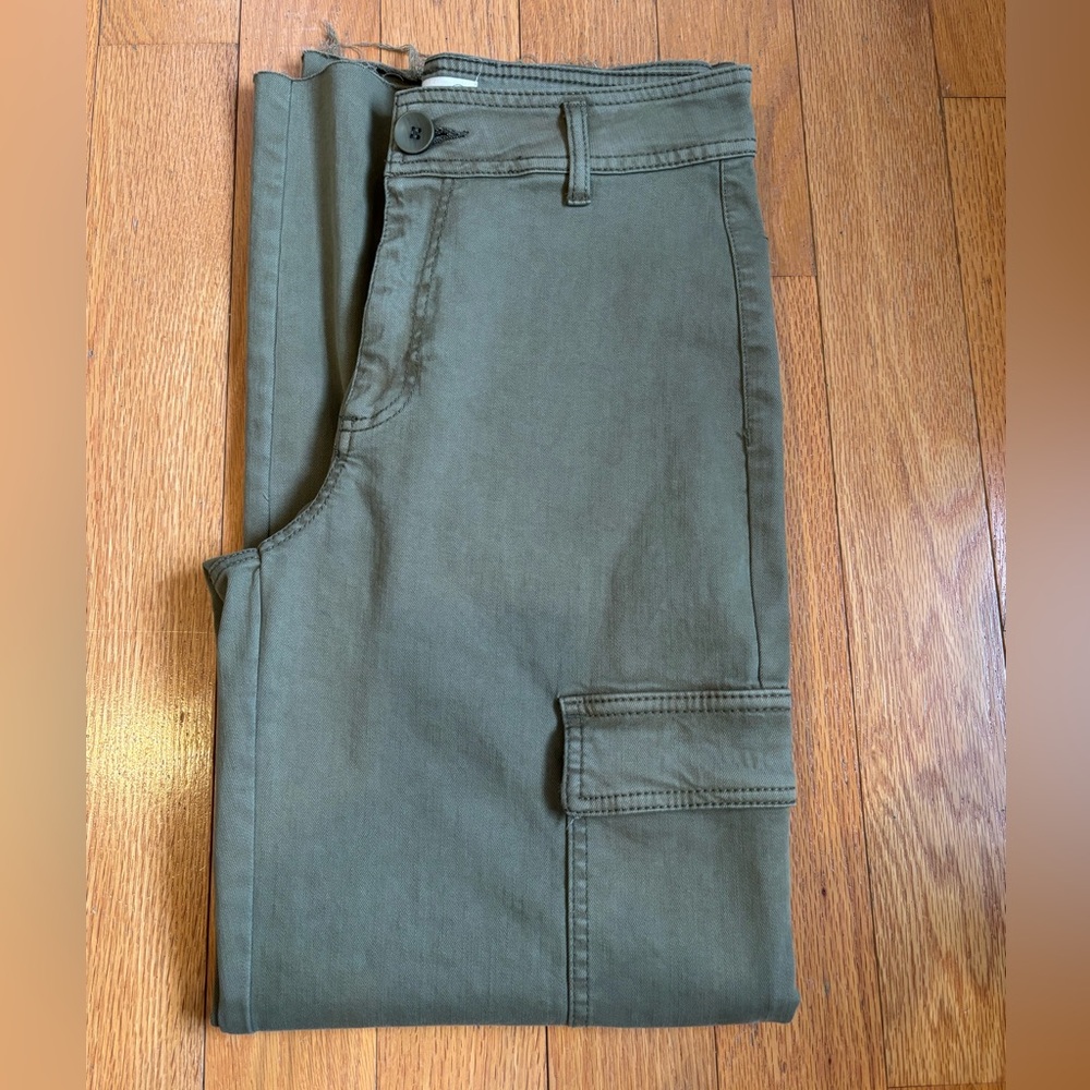 Wide Leg Pants / Jeans